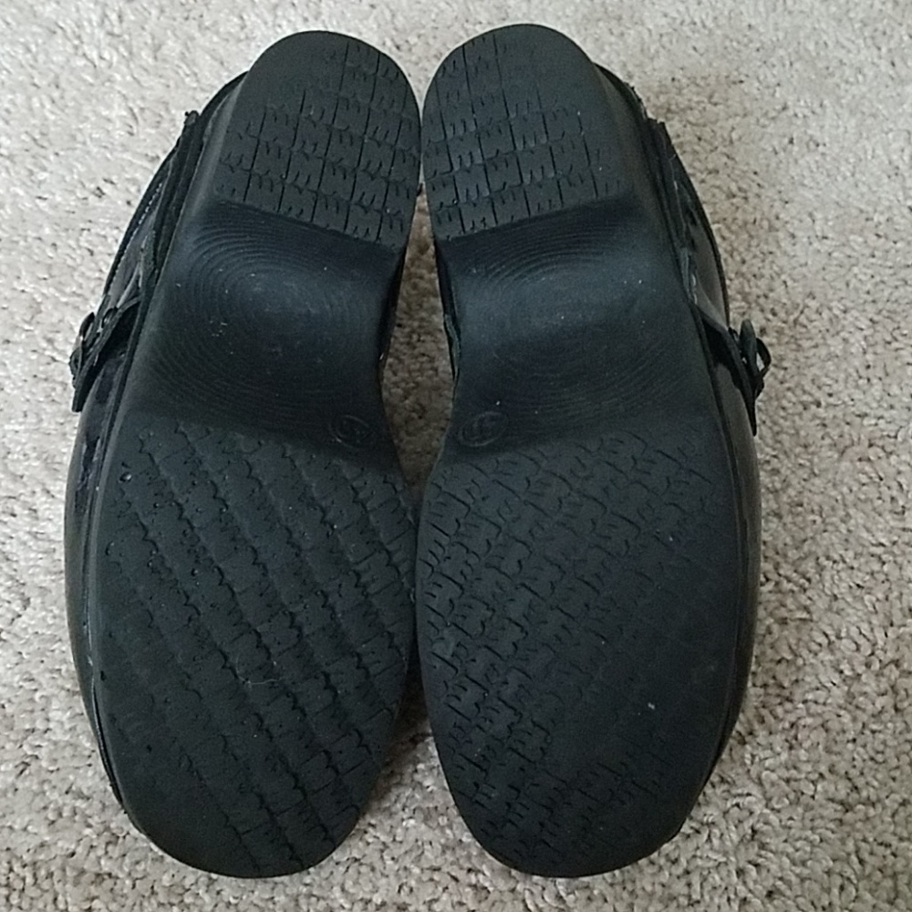 Black clogs - Picture 5 of 5